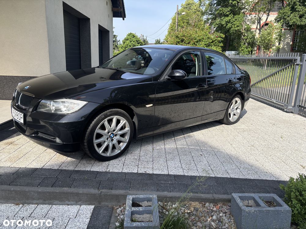 BMW Seria 3 318i - 11
