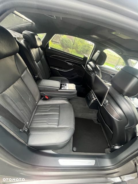 Audi A8 - 13