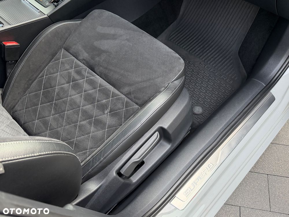 Skoda Superb 2.0 TSI 4x4 DSG Style - 16