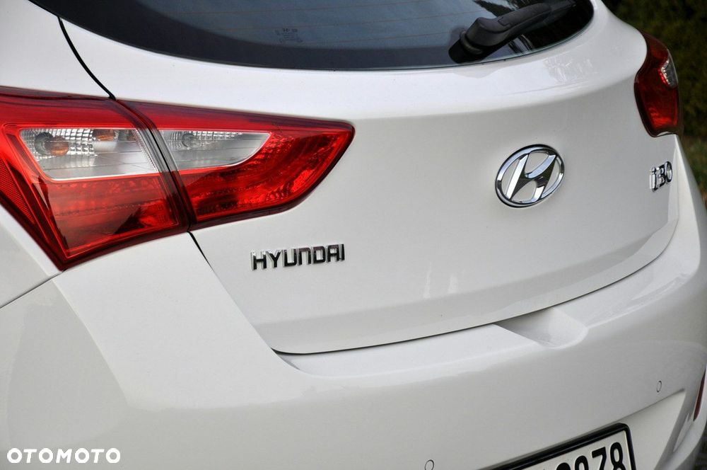 Hyundai i30 - 16