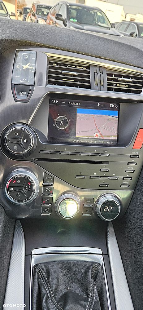 Citroën DS5 THP 200 SoChic - 10