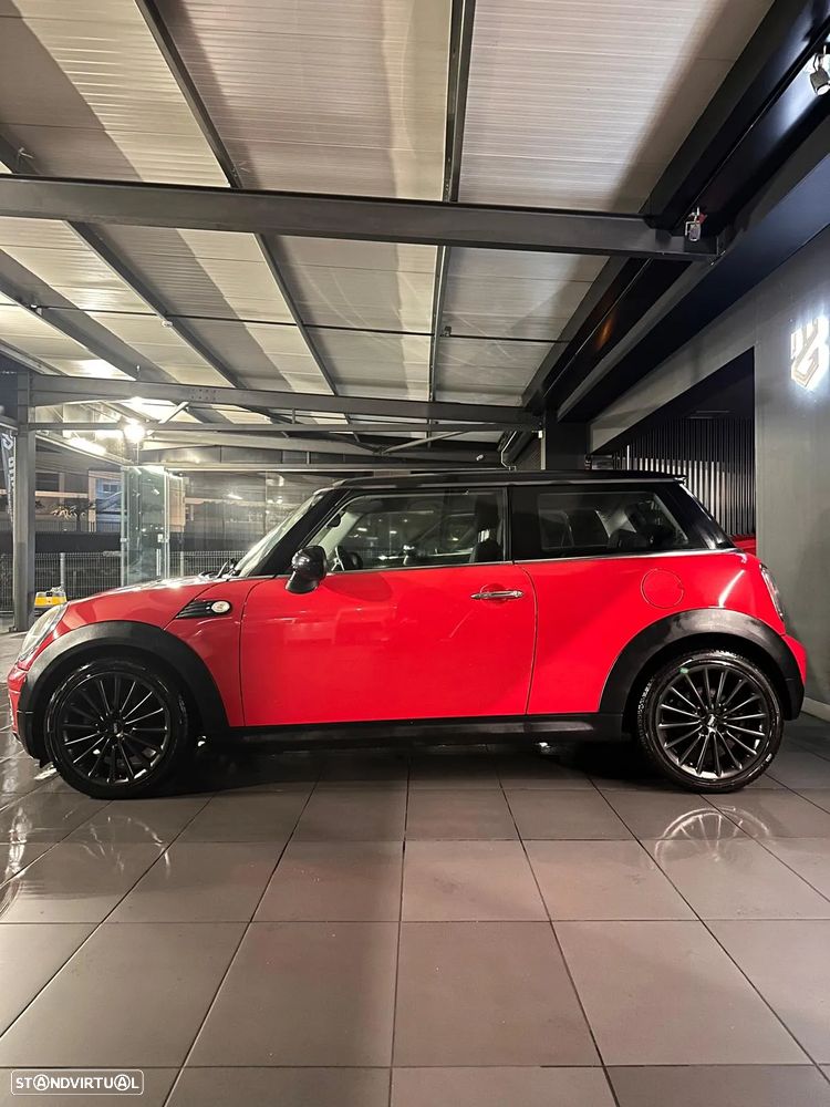 MINI 3 Portas Cooper D - 4