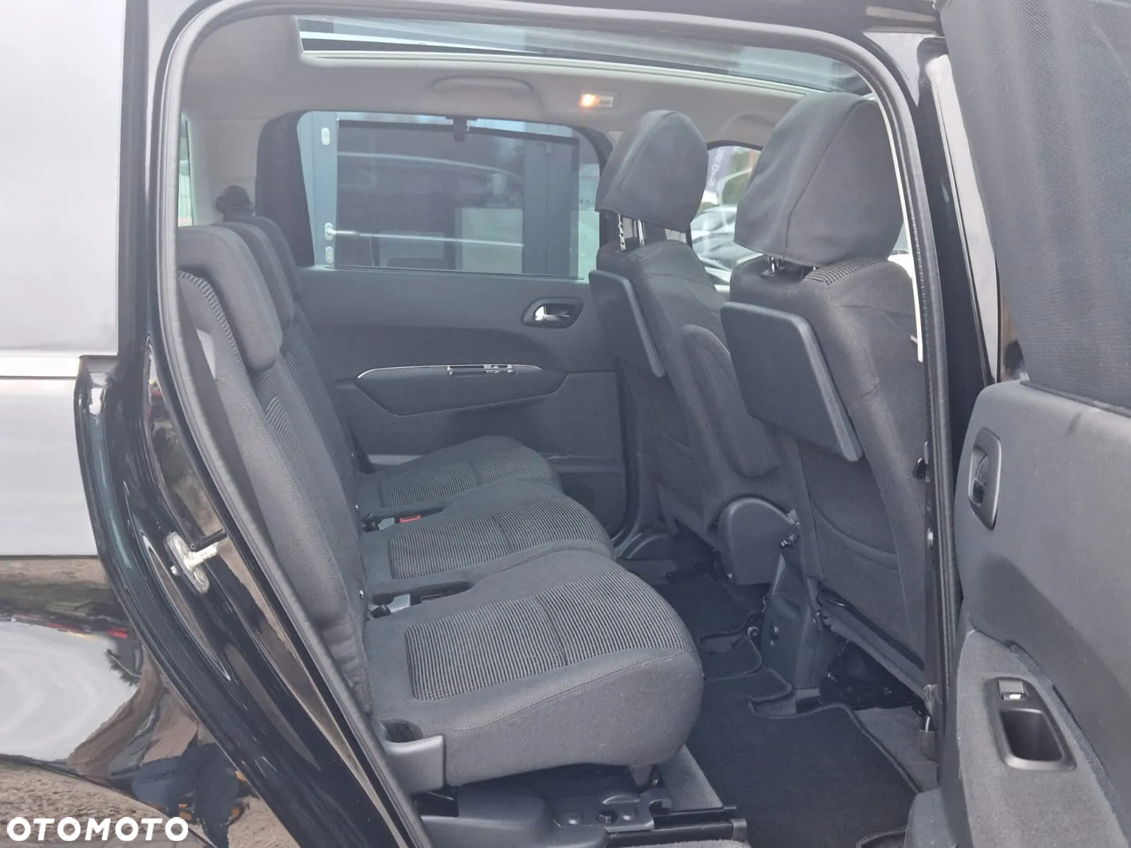 Peugeot 5008 2.0 BlueHDi Active 7os - 29