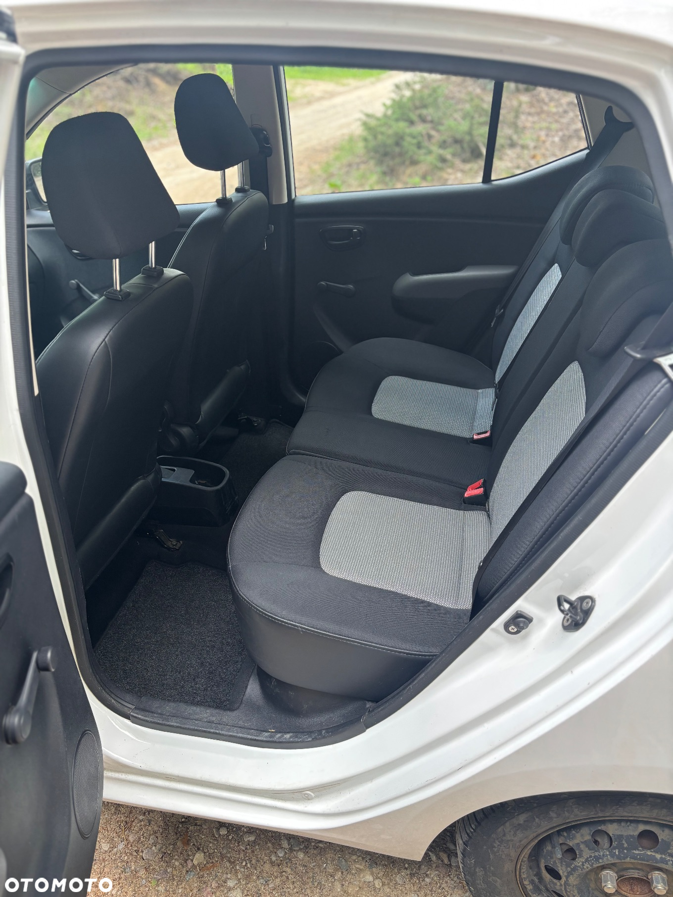 Hyundai i10 1.1 Classic + - 5