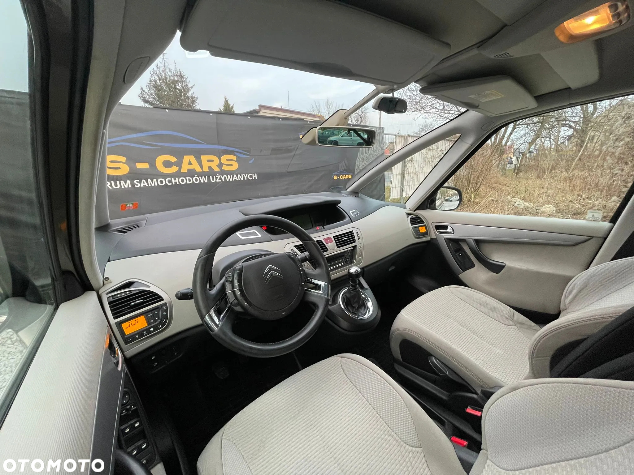 Citroën C4 Picasso 1.6 HDi Equilibre - 9