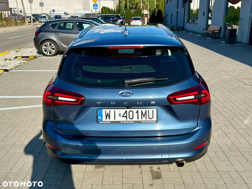 Ford Focus 1.0 EcoBoost Titanium - 8