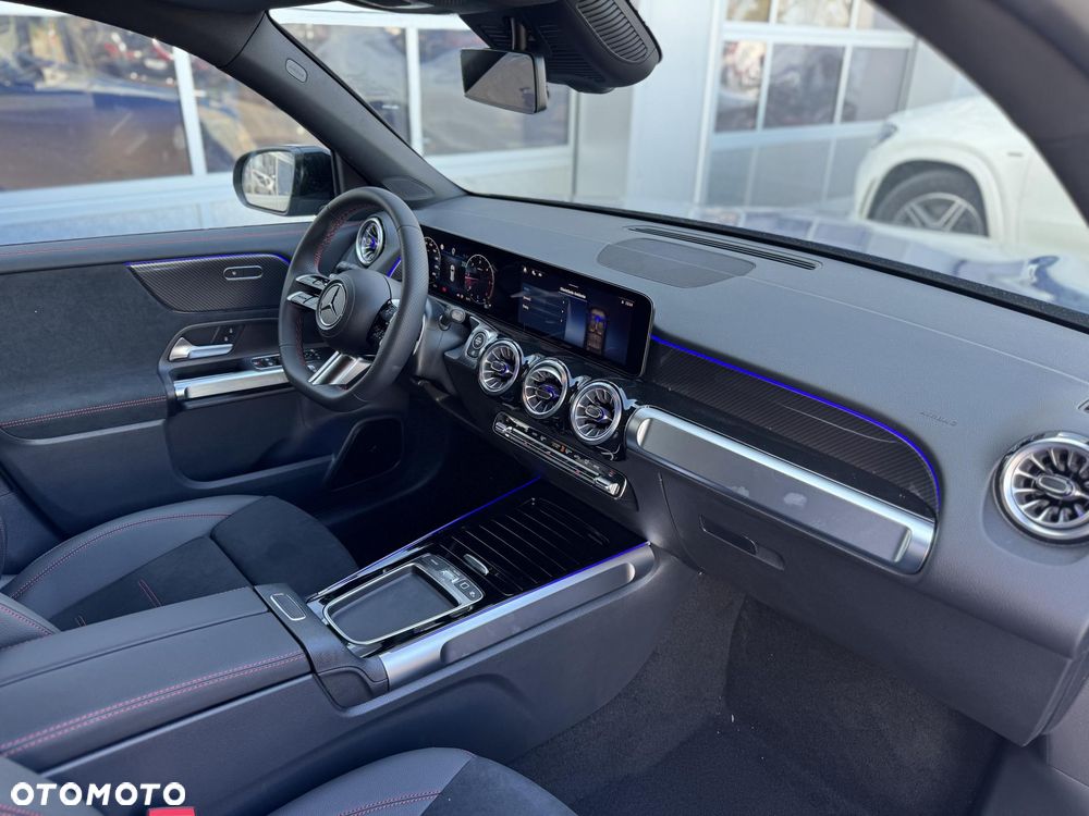Mercedes-Benz GLB 200 d 4-Matic AMG Line 8G-DCT - 15