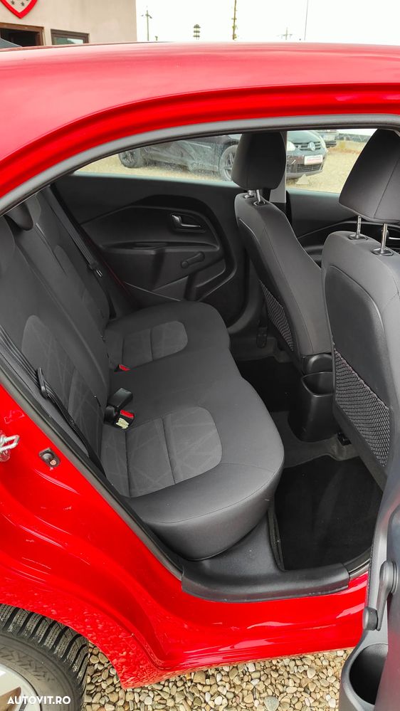 Kia Rio 1.2 Spirit - 8