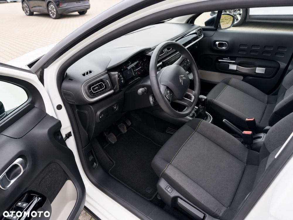 Citroën C3 1.2 PureTech Shine - 2