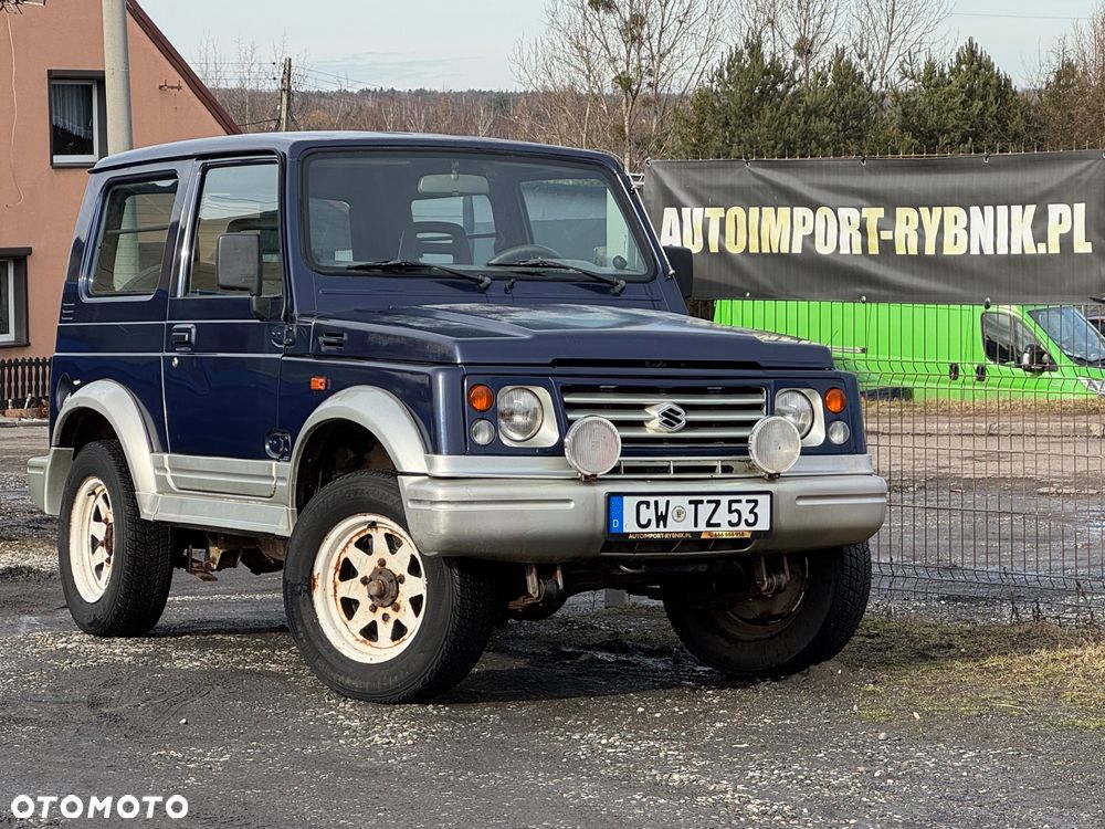 Suzuki Samurai - 1