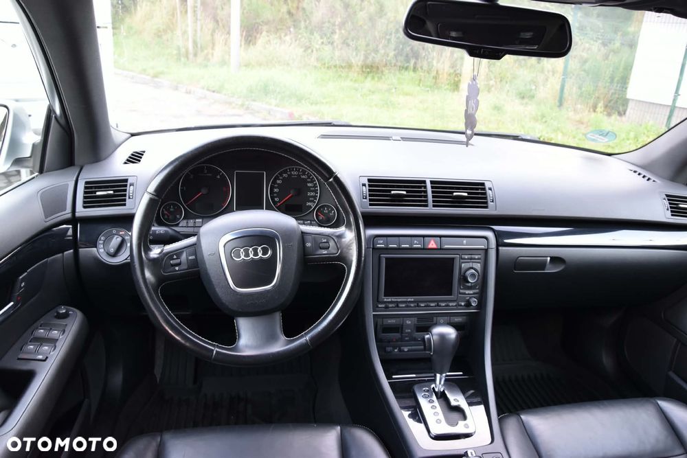 Audi A4 Avant - 9
