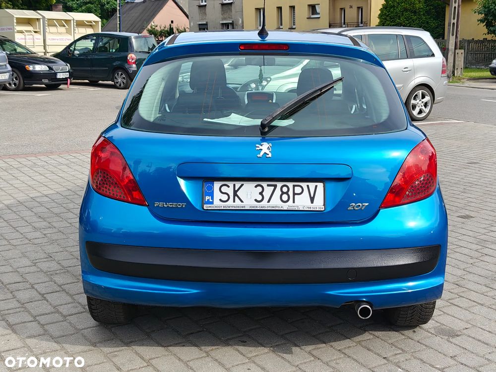 Peugeot 207 - 14