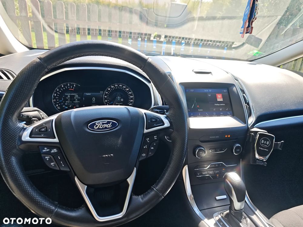 Ford S-Max 2.0 TDCi 4WD Titanium PowerShift - 15