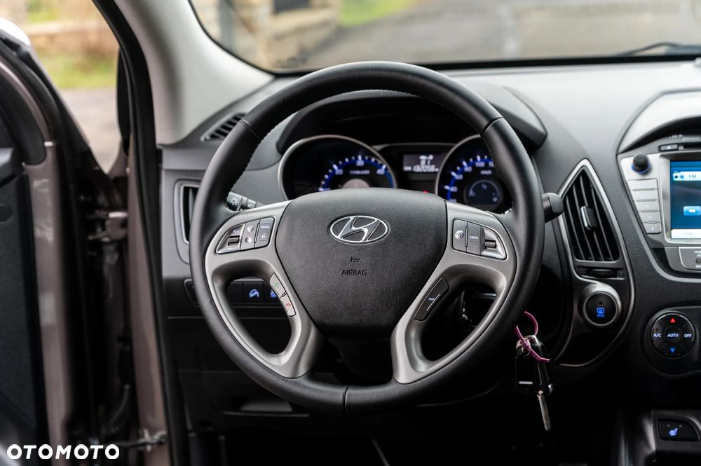 Hyundai ix35 2.0 CRDi Premium 2WD - 23