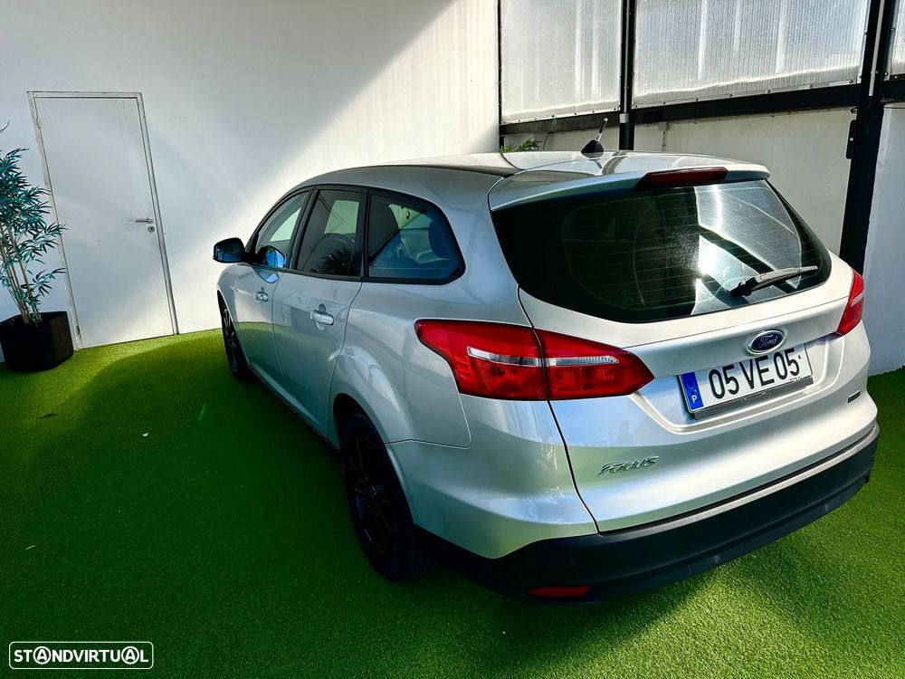 Ford Focus SW 1.0 SCTi Titanium - 7