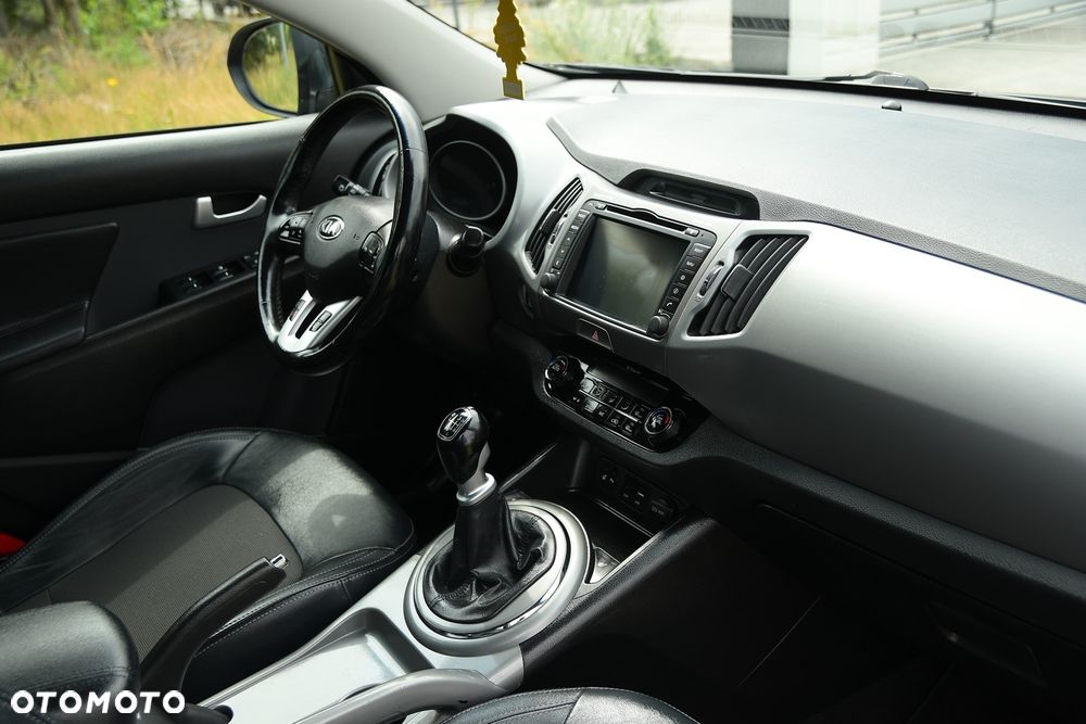 Kia Sportage 2.0 GDI 2WD Vision - 25