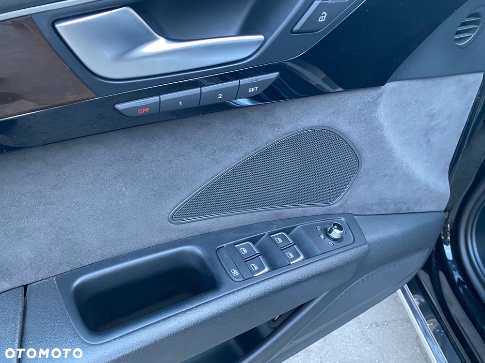 Audi A8 3.0 TDI DPF quattro tiptronic - 25