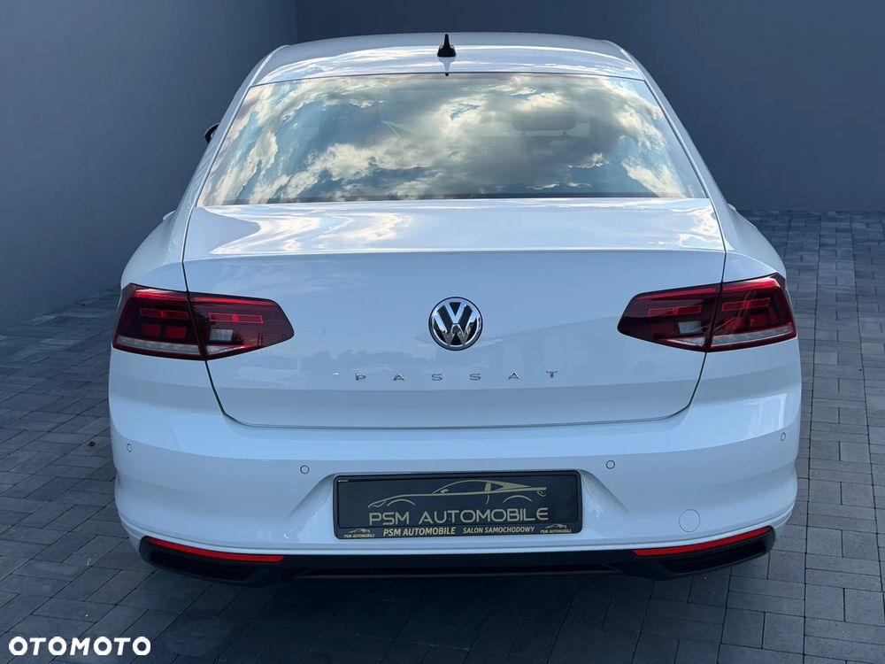 Volkswagen Passat 2.0 TDI EVO Essence - 9