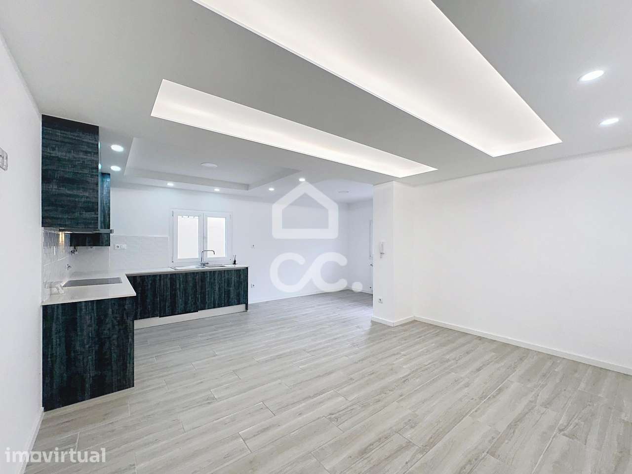 Excelente T3 como Novo no Centro | Ideal para Viver ou Investir - Grande imagem: 4/27