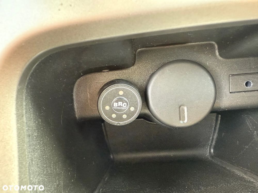 Opel Astra 1.4 Active - 26