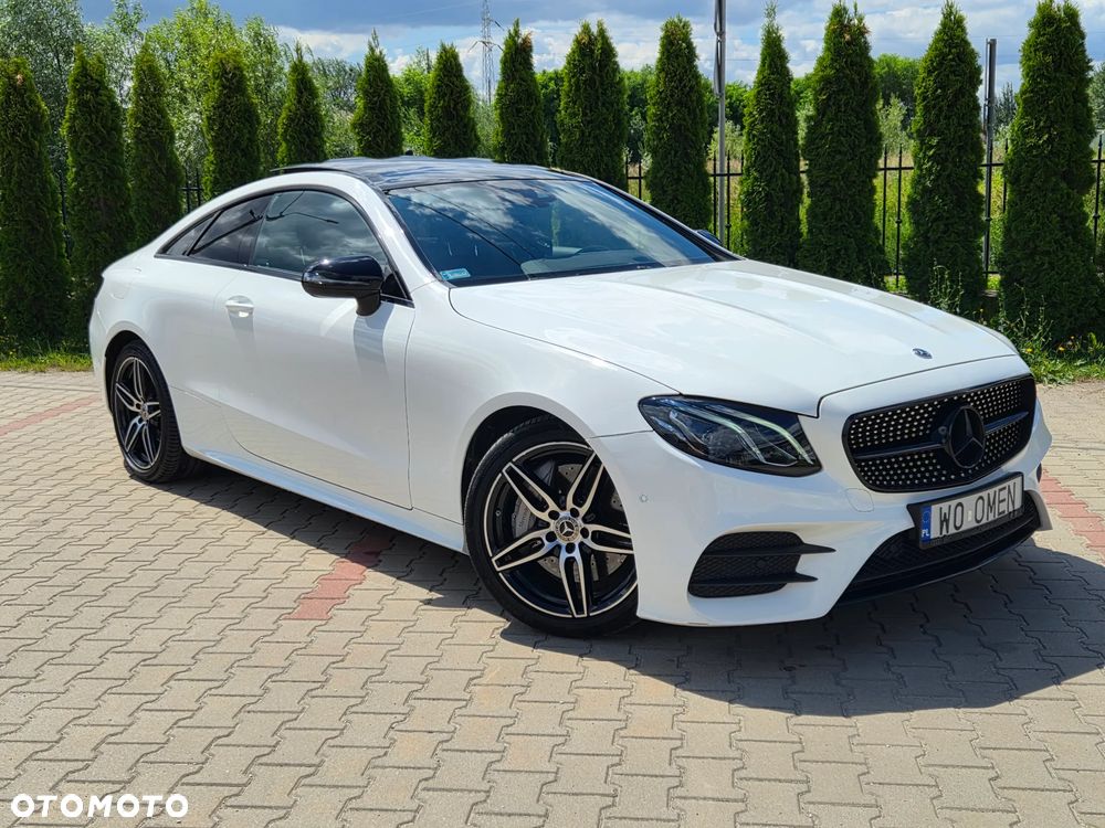 Mercedes-Benz Klasa E - 32