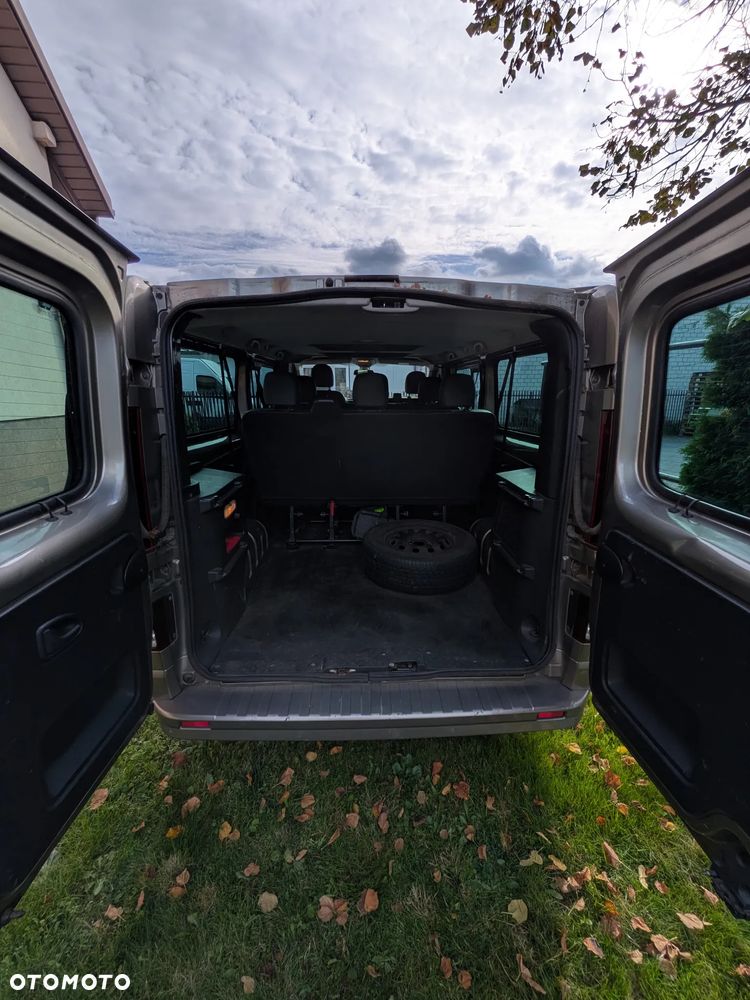 Opel Vivaro - 16