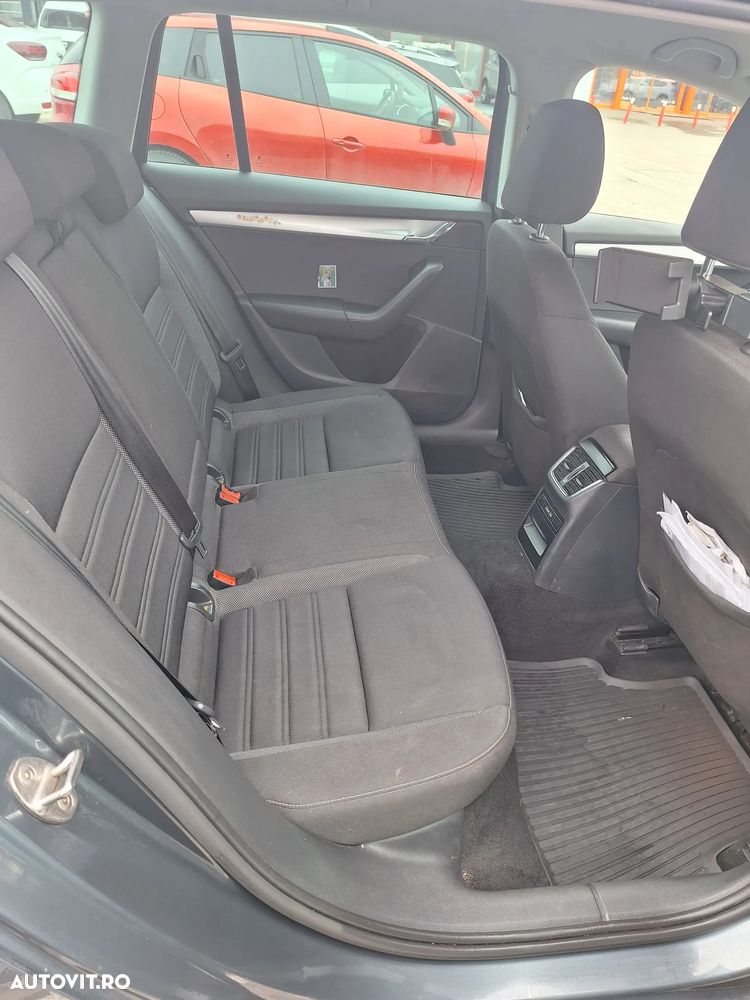 Skoda Octavia 1.6 TDI Style - 5