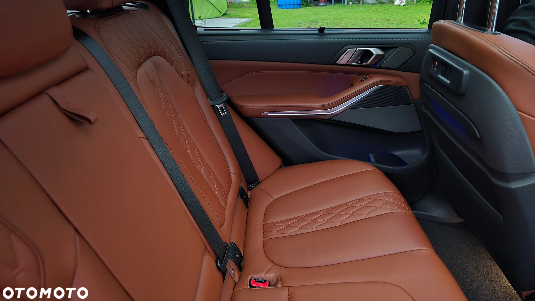 BMW X5 M M50i - 15