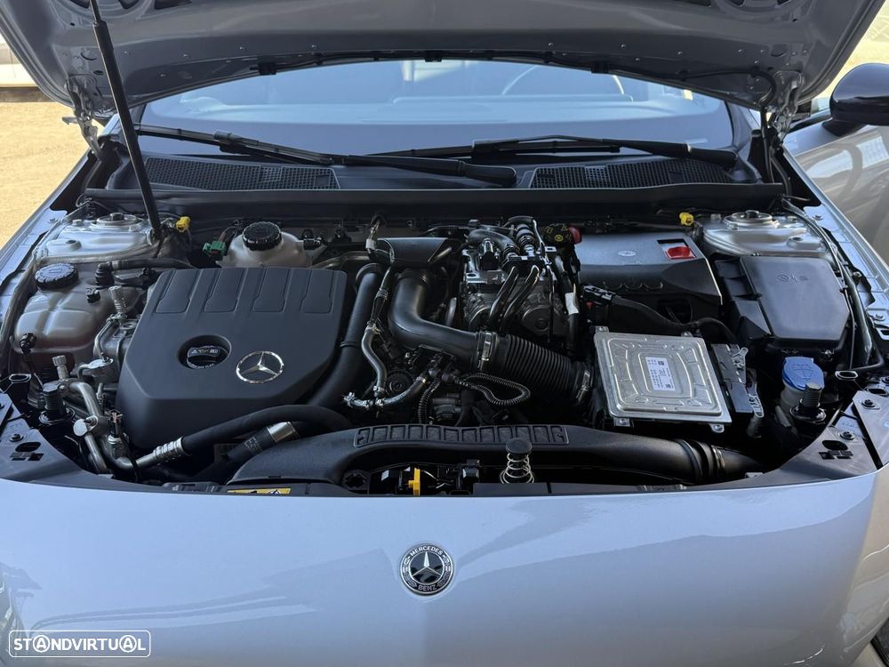 Mercedes-Benz A 250 e AMG Line - 48