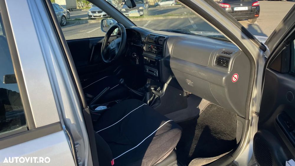 Opel Frontera 2.2 TDi - 13