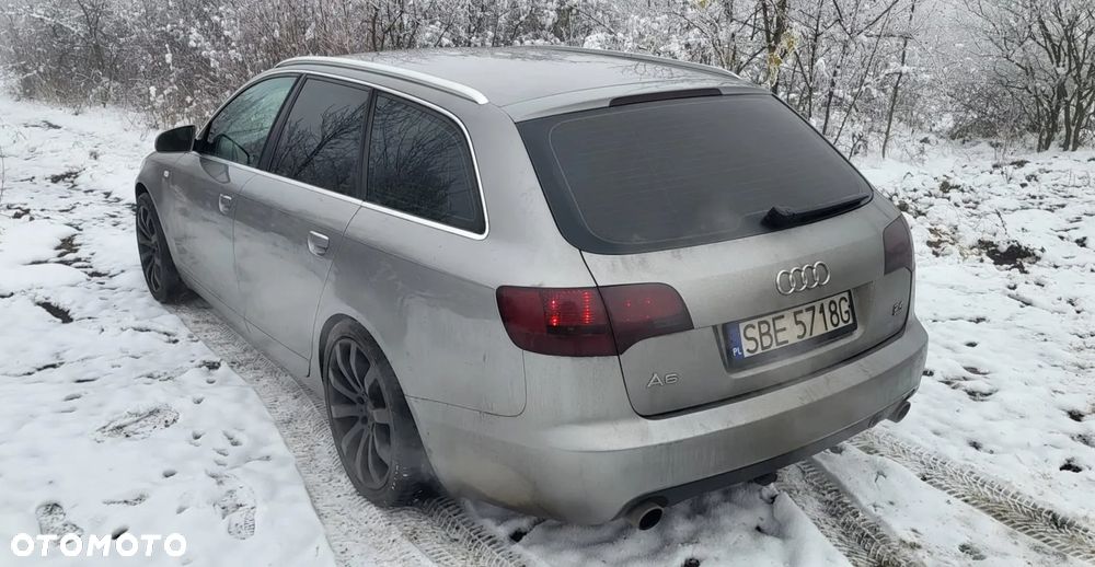 Audi A6 Avant 2.4 quattro - 14