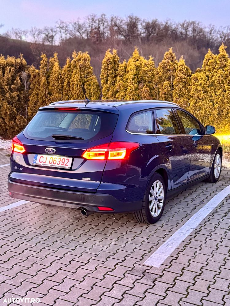 Ford Focus 1.5 EcoBoost Start-Stopp-System Titanium - 4