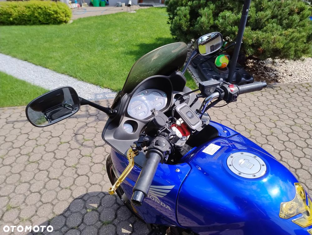 Honda CBF - 7