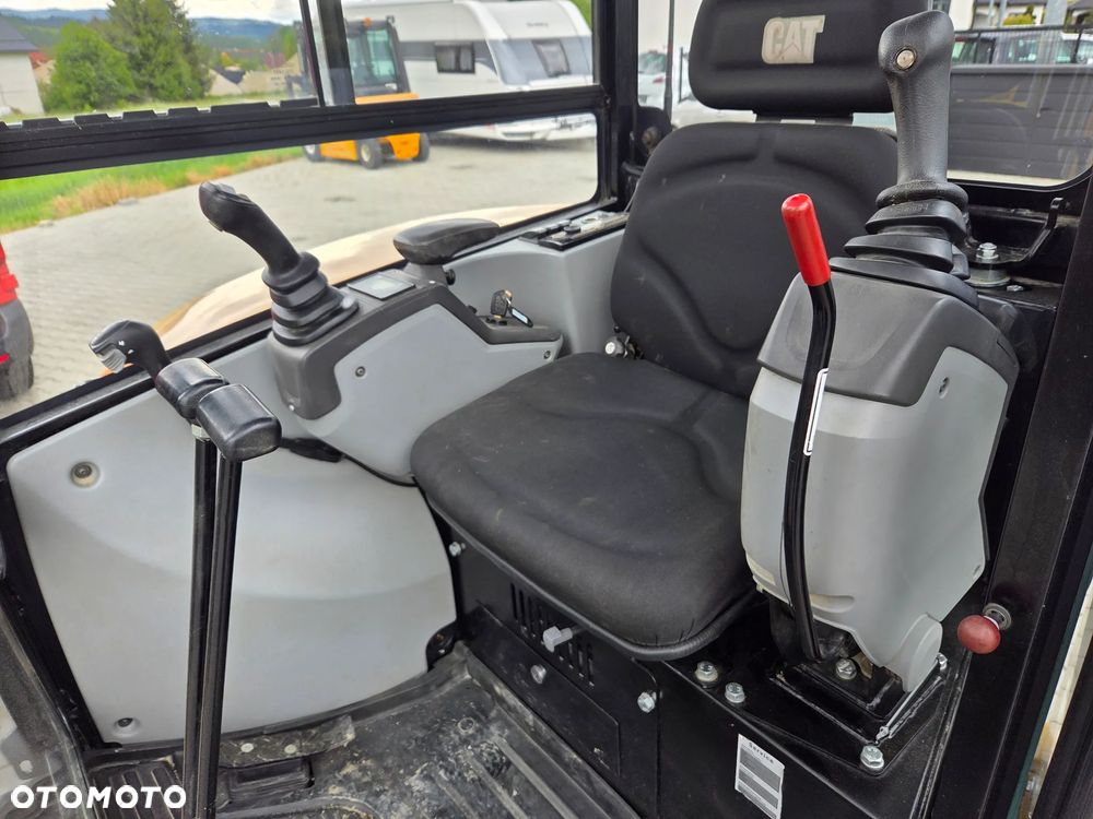 Caterpillar 302.7 CR - 9