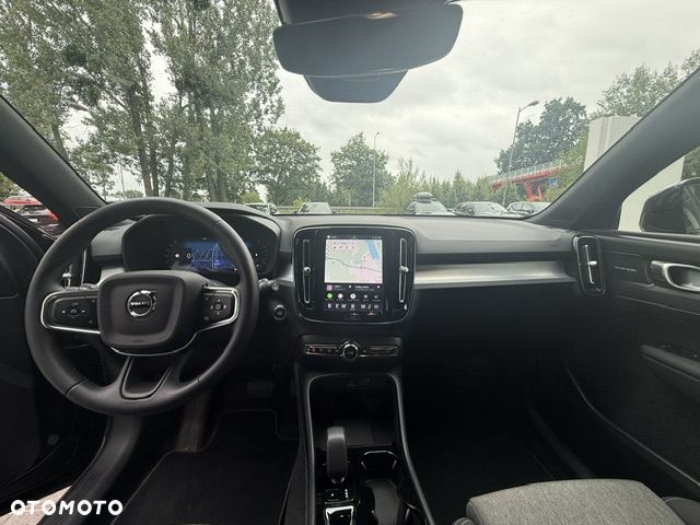 Volvo XC 40 B3 Plus Dark - 5