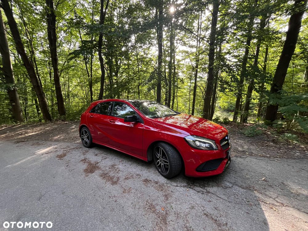 Mercedes-Benz Klasa A 220 4-Matic AMG Line - 3