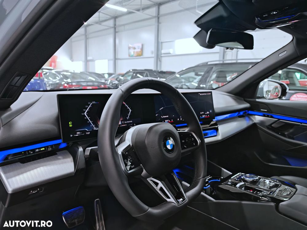 BMW Seria 5 520i AT MHEV - 8