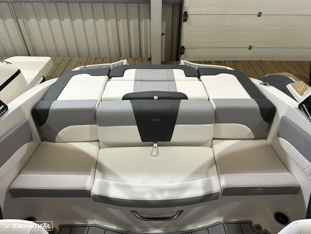 Chaparral 21 SSI OB - 16