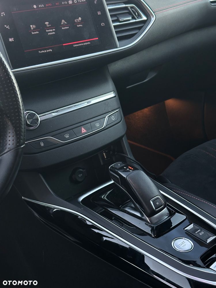 Peugeot 308 SW BlueHDi 180 EAT8 Stop & Start GT - 18