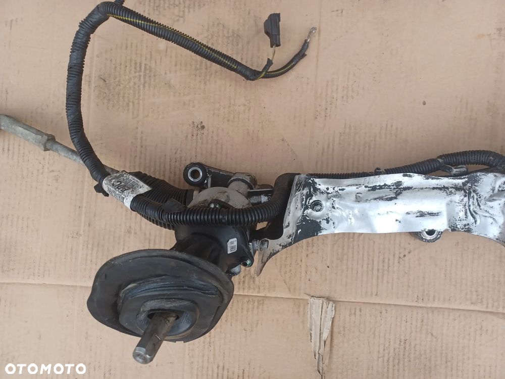 MAGLOWNICA PRZEKŁADNIA KUGA MK2 A0041031 - 3