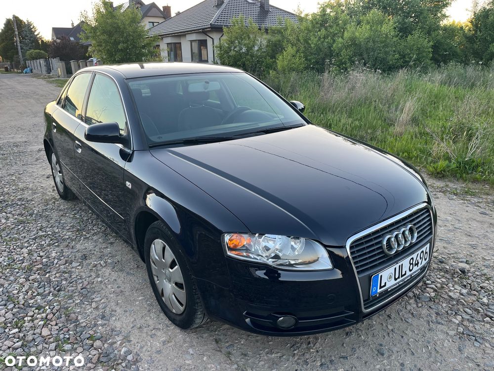 Audi A4 Limousine - 26