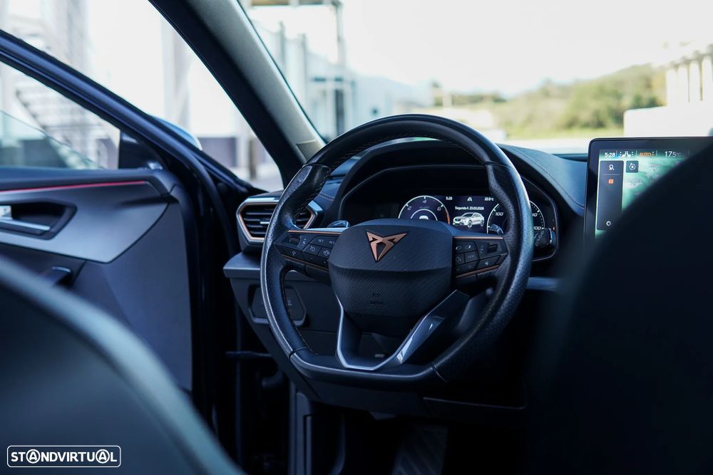 Cupra Formentor 1.4 e-Hybrid Plus DSG - 34