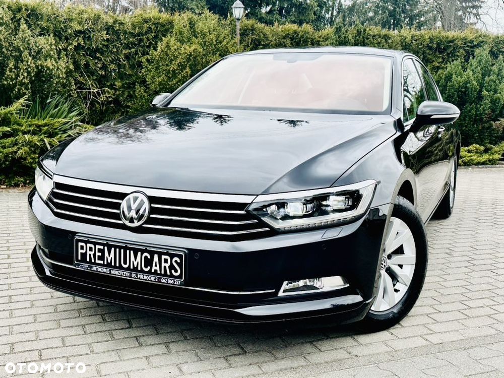 Volkswagen Passat - 15