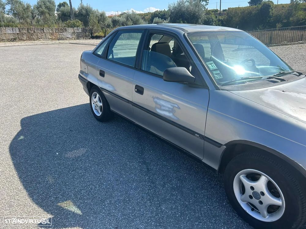 Opel Astra - 6