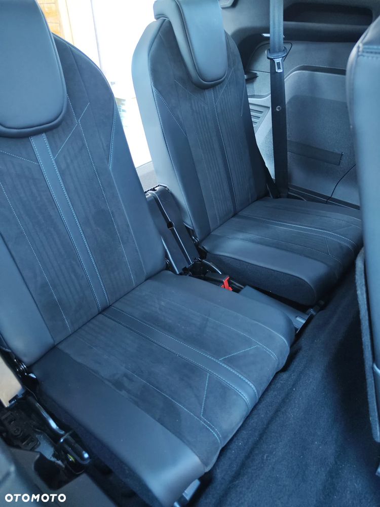 Peugeot 5008 - 9