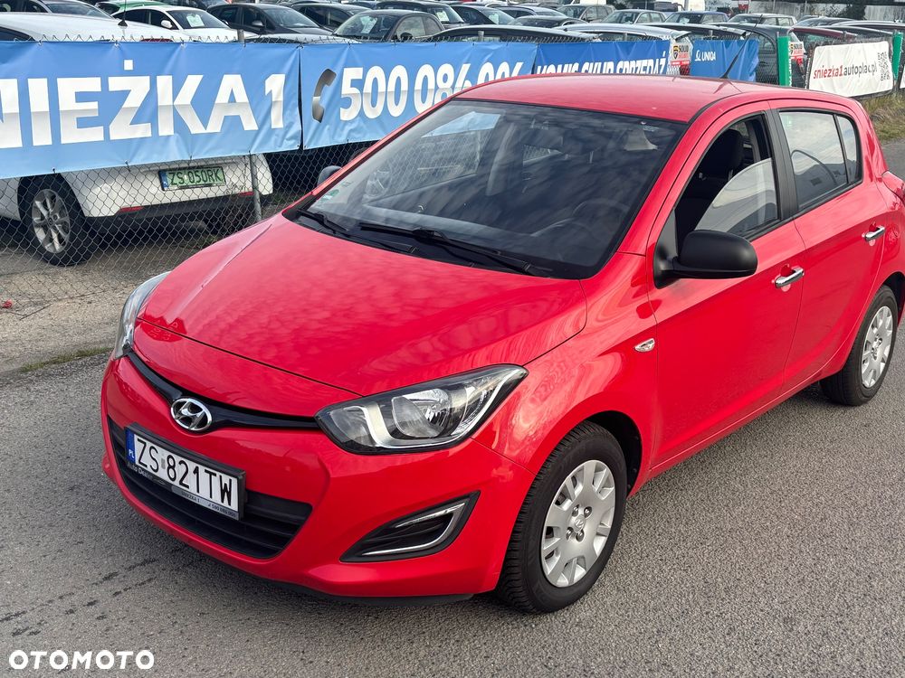 Hyundai i20 1.2 Fifa World Cup Edition - 4