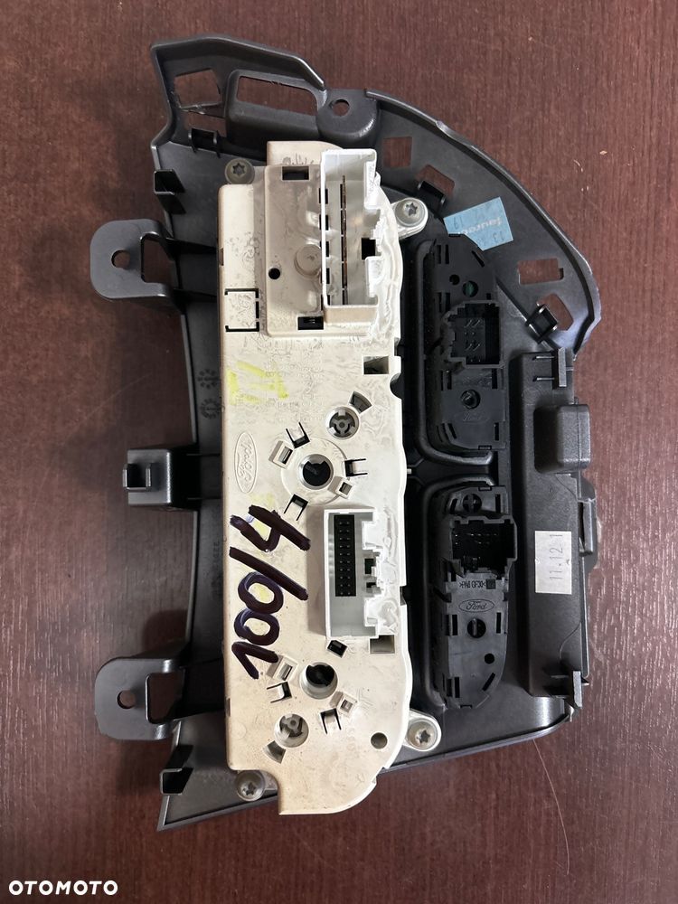 Panel klimatyzacji Ford focus III - 2