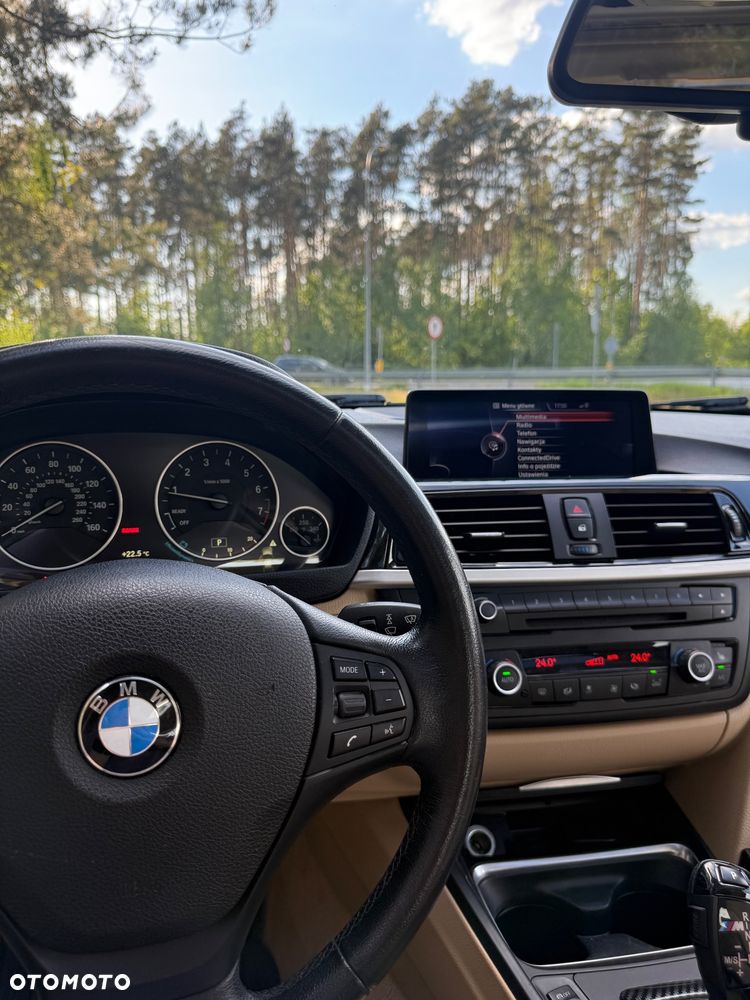 BMW Seria 3 328i xDrive - 13