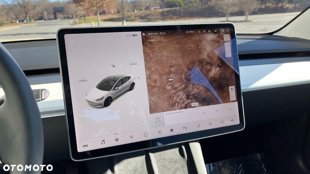 Tesla Model 3 - 19