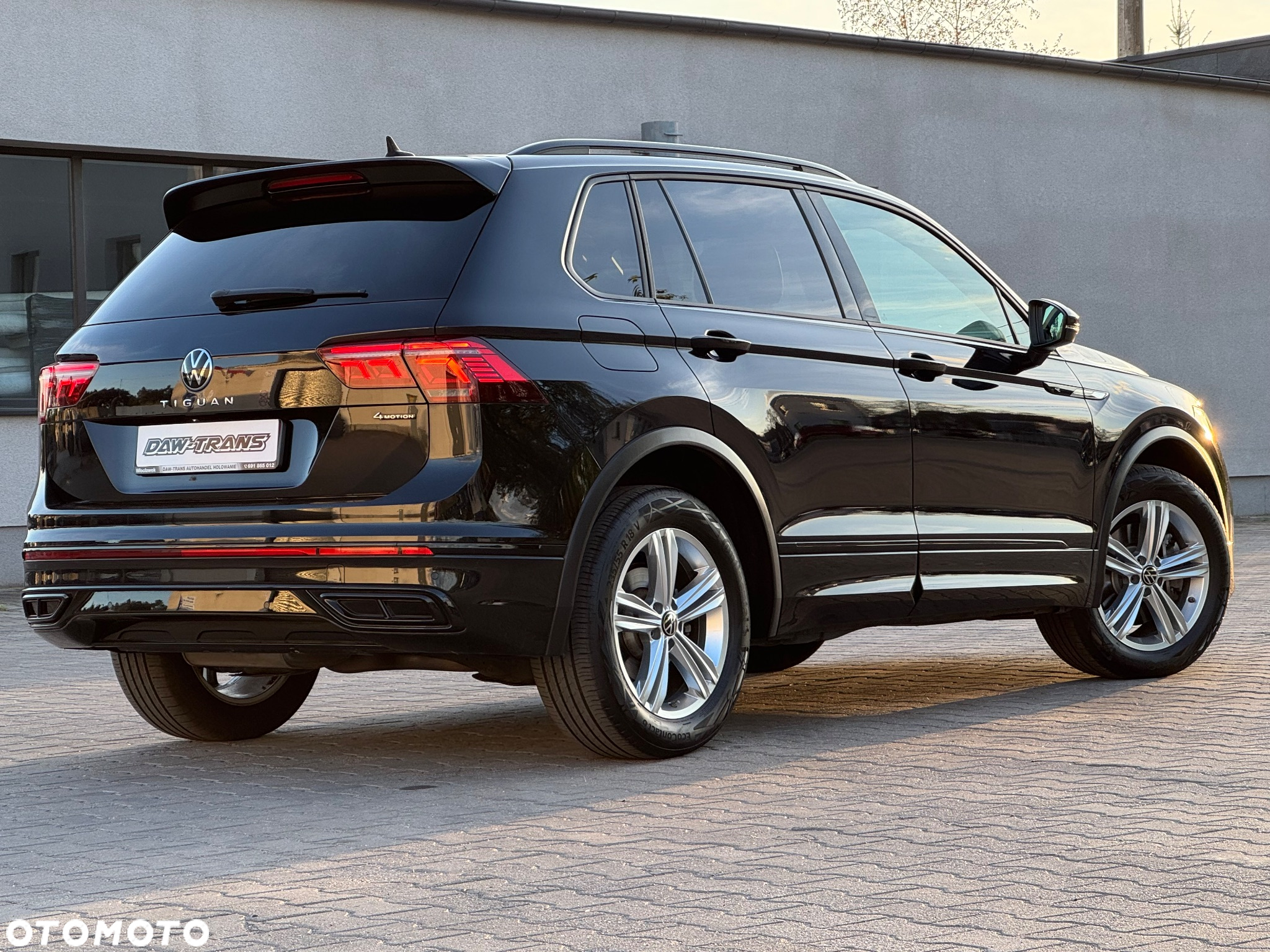 Volkswagen Tiguan 2.0 TDI SCR 4Mot R-Line DSG - 10
